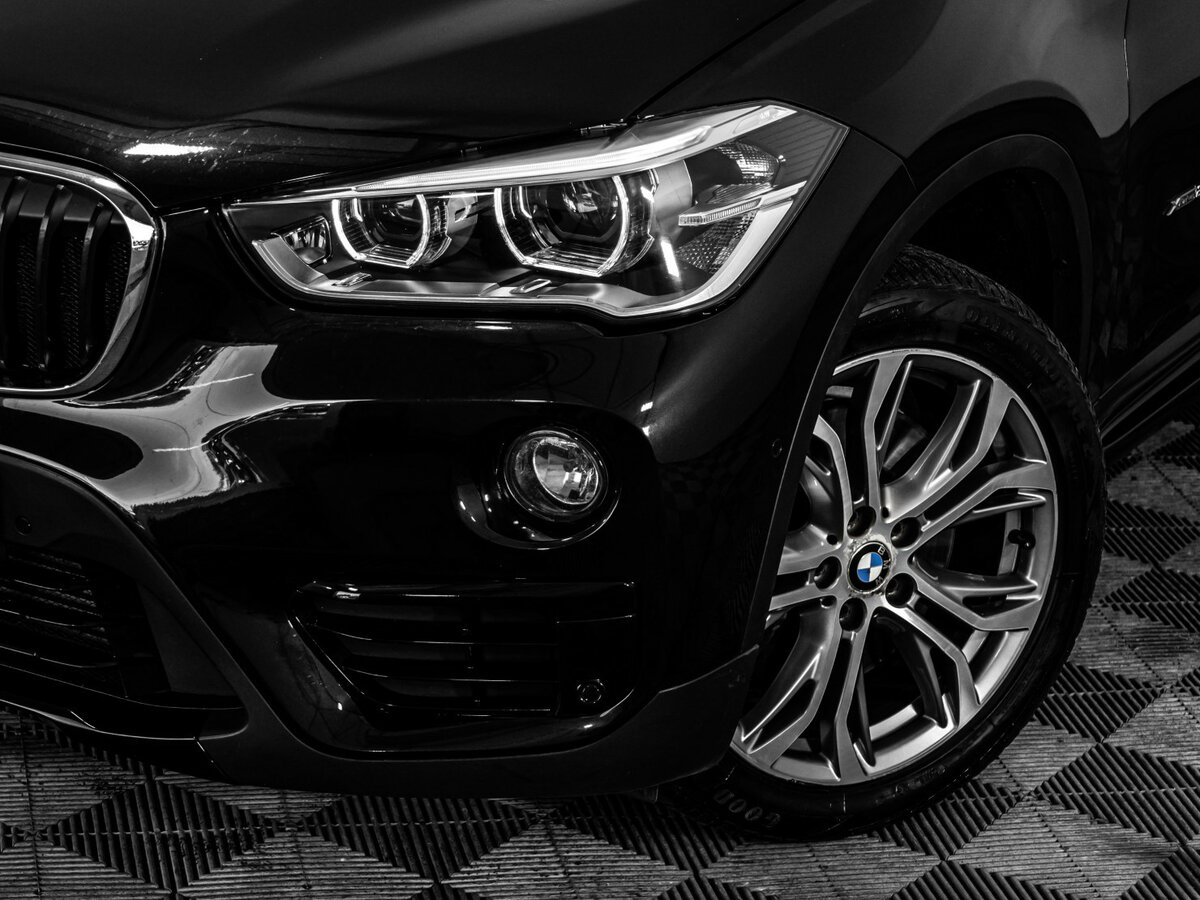 BMW X1 20i xDrive II (F48), 2017 - фото №2
