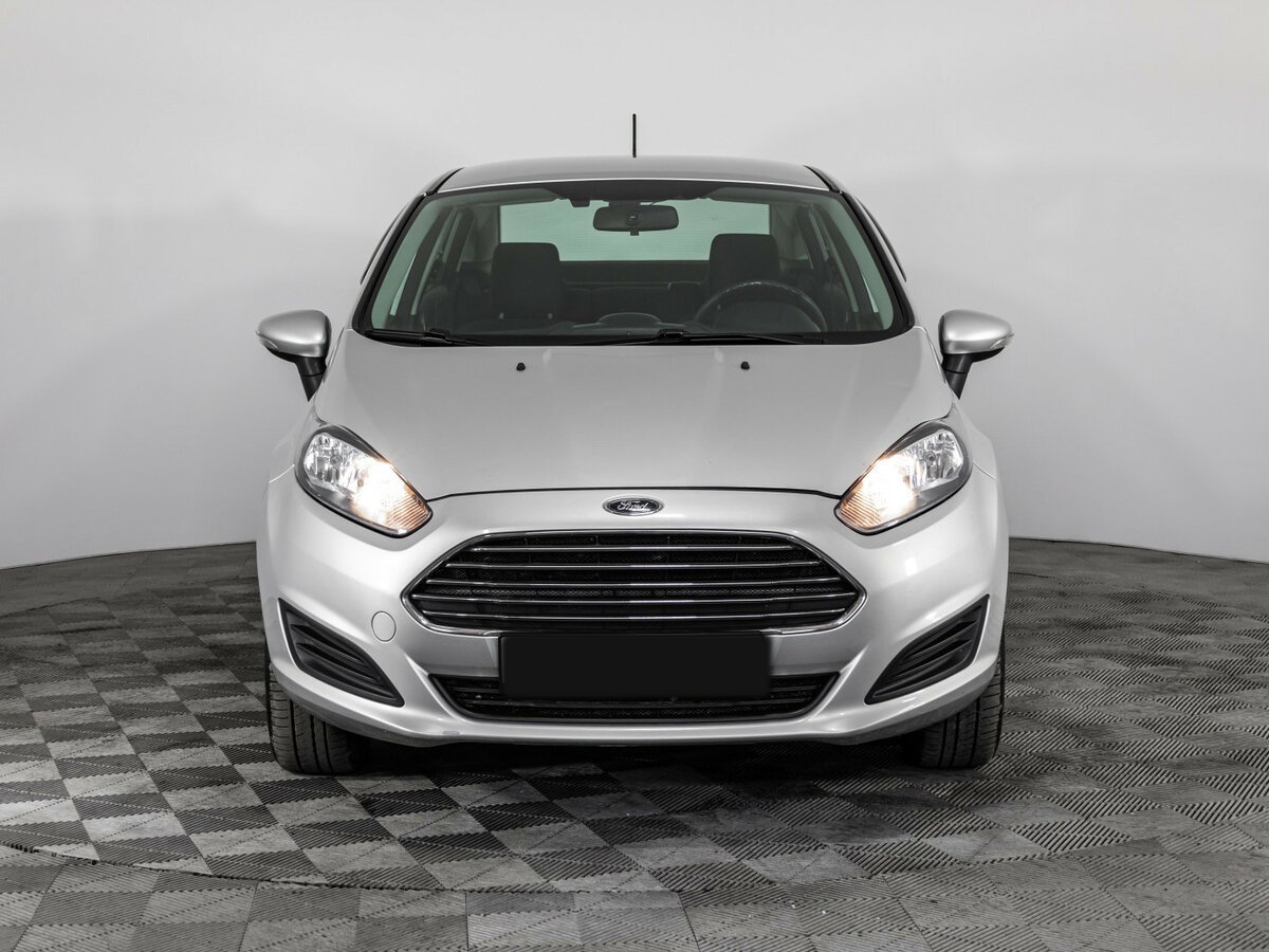 Ford Fiesta Mk6 Рестайлинг, 2016 - фото №2