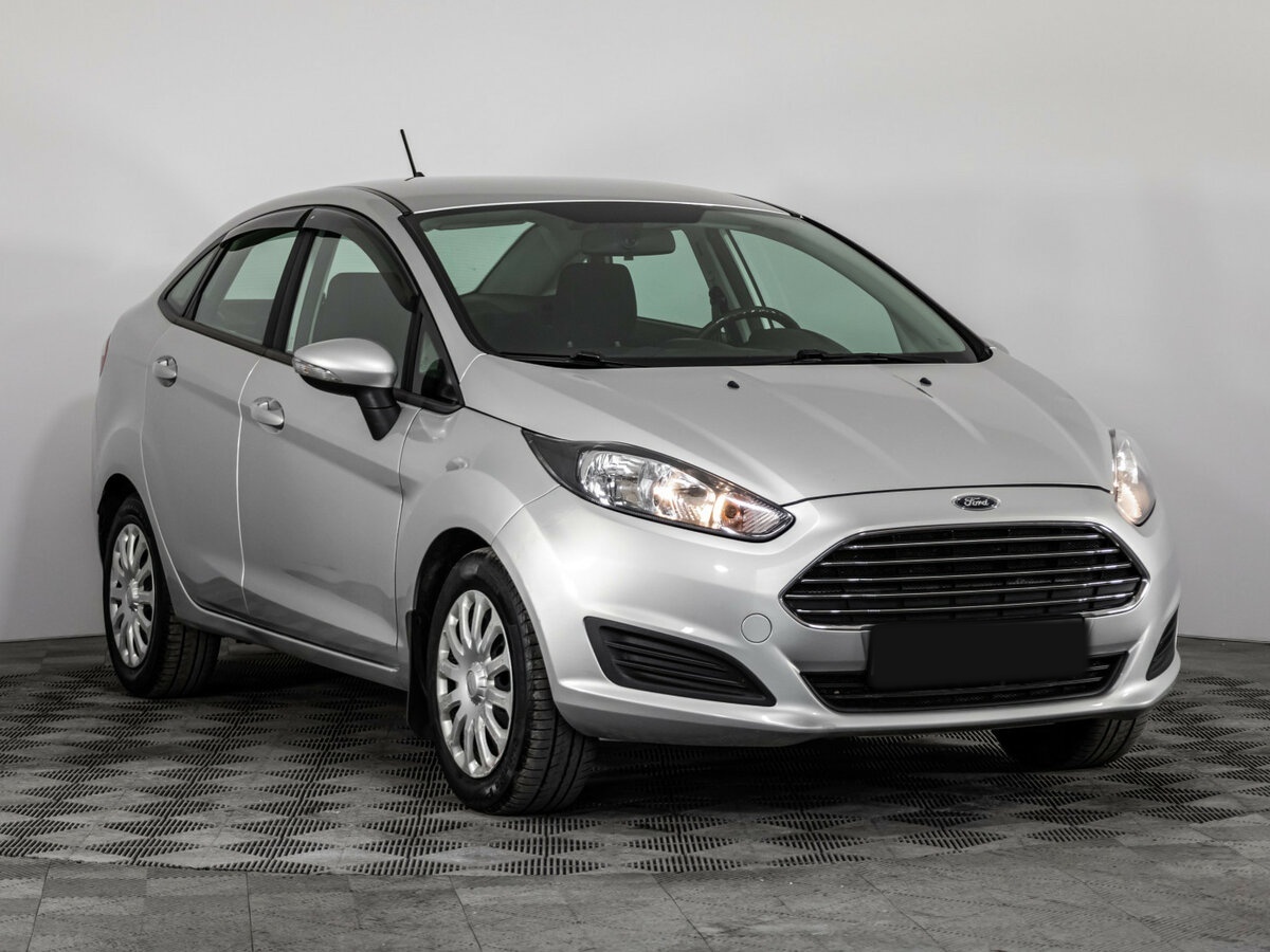 Ford Fiesta Mk6 Рестайлинг, 2016 - фото №3
