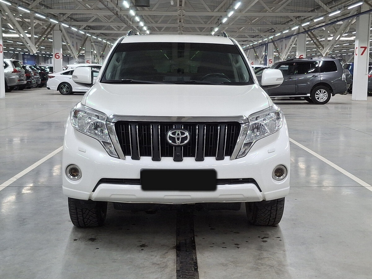 Toyota Land Cruiser Prado 150 Series Рестайлинг 1, 2014 - фото №2