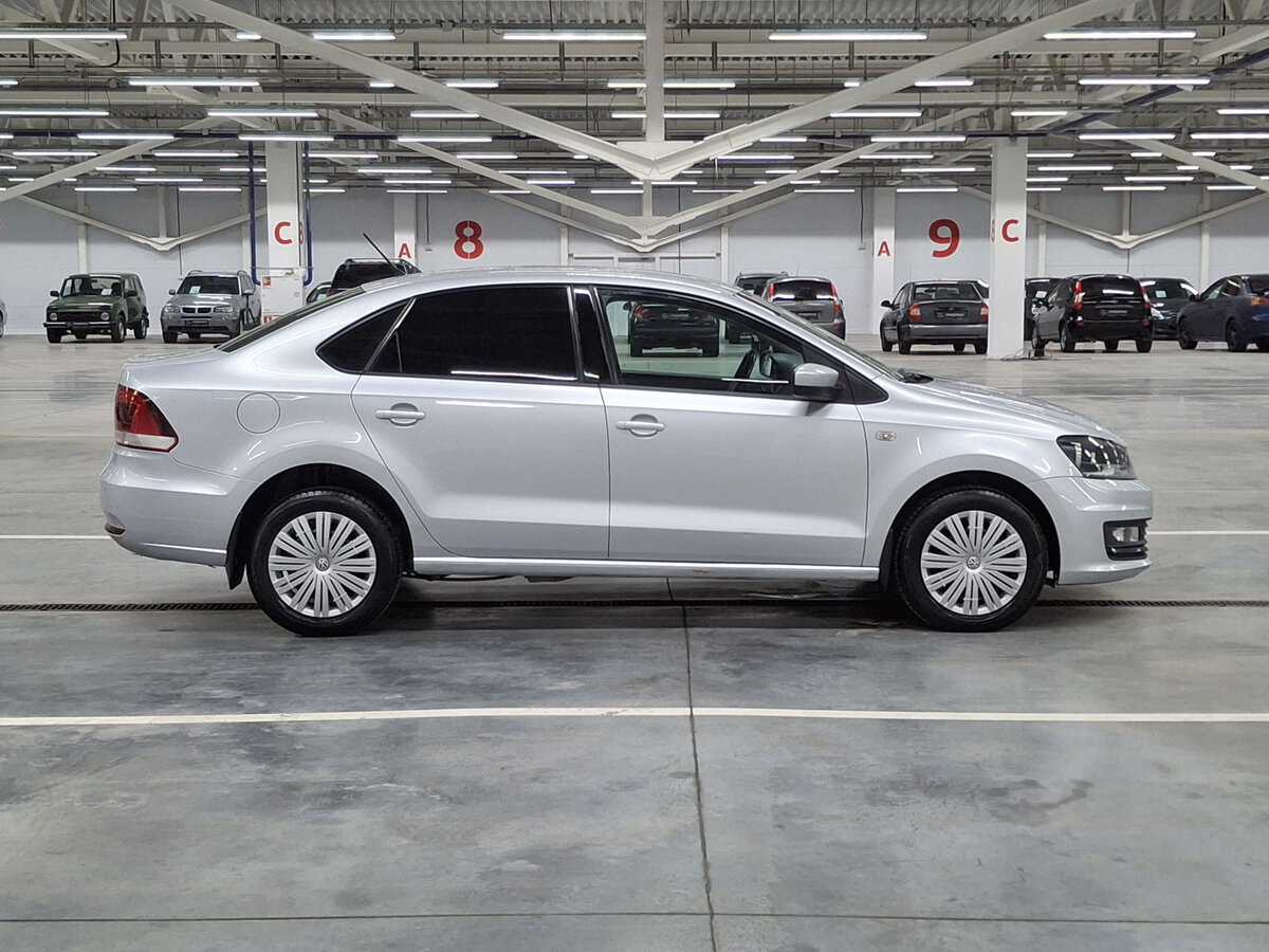 Volkswagen Polo V Рестайлинг, 2016 - фото №4