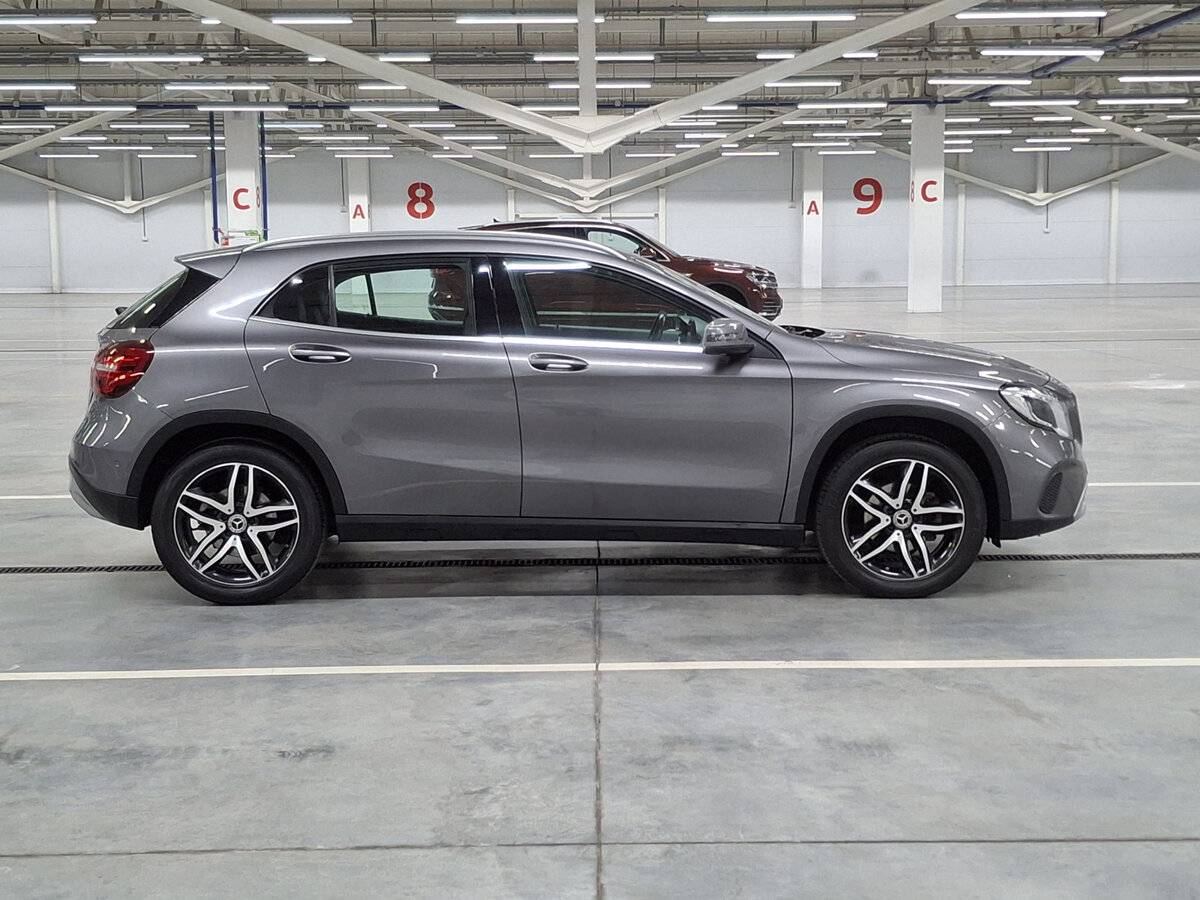 Mercedes-Benz GLA 200 I (X156) Рестайлинг, 2018 - фото №4