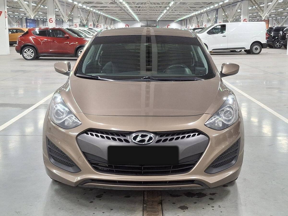 Hyundai i30 II, 2013 - фото №2