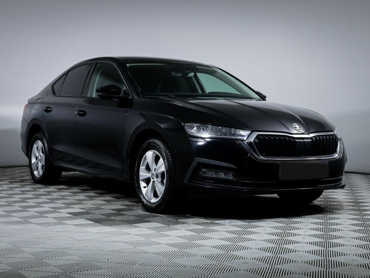 Skoda Octavia IV (A8), 2020 - фото №3
