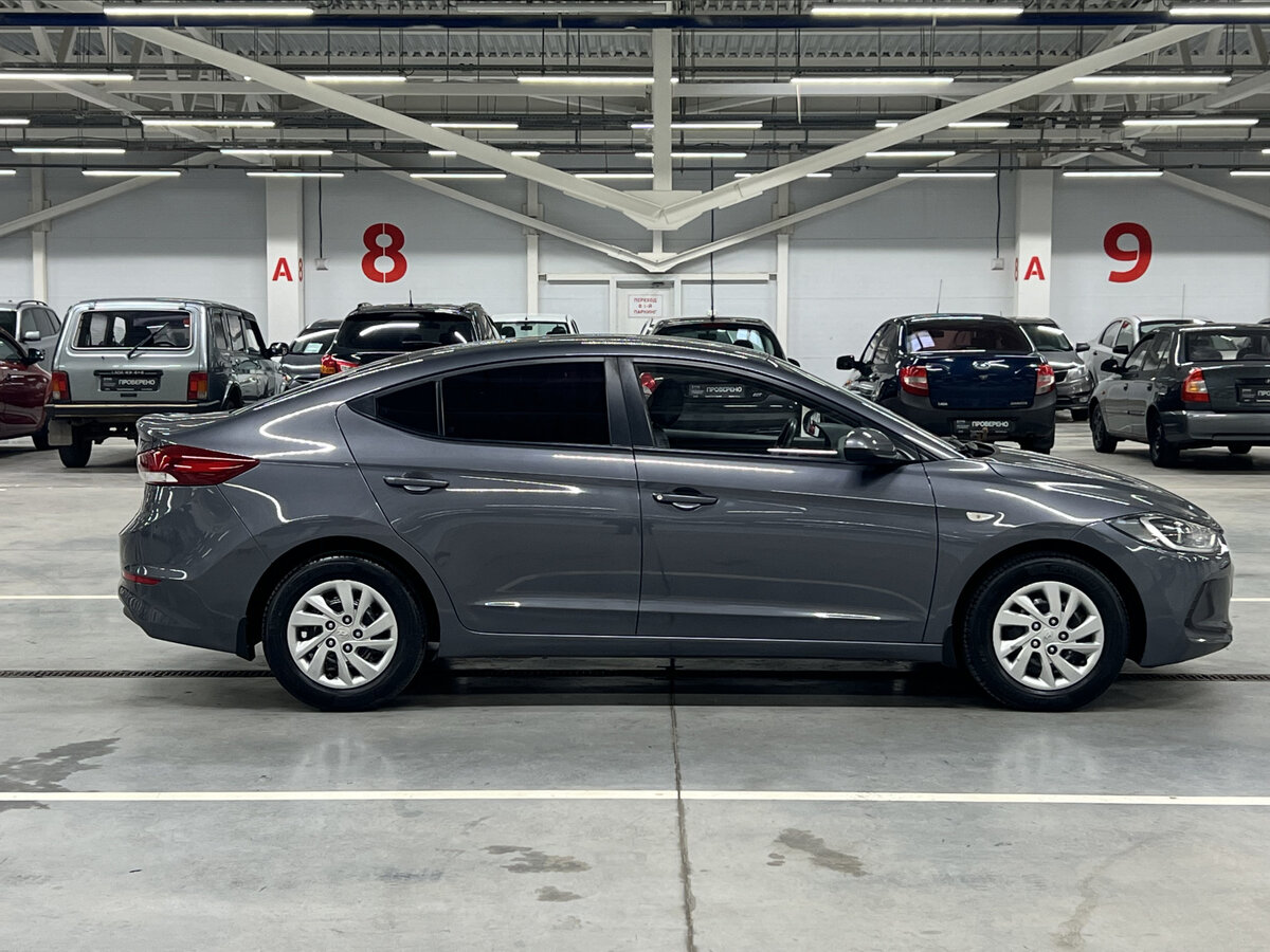 Hyundai Elantra VI (AD), 2016 - фото №4