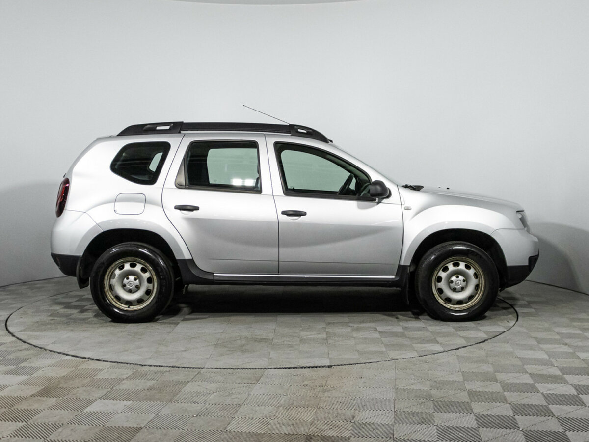 Renault Duster I Рестайлинг, 2017 - фото №4