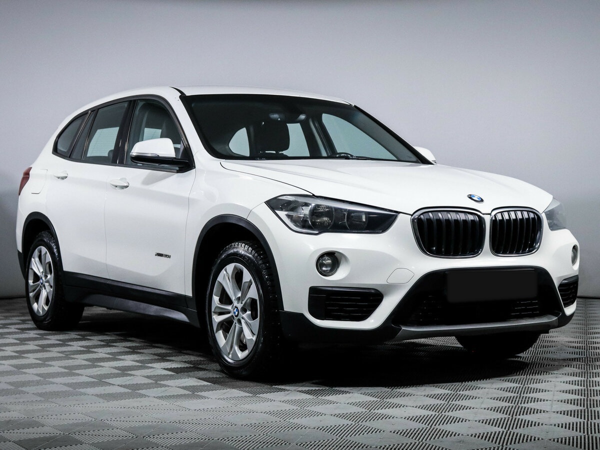 BMW X1 20i xDrive II (F48), 2016 - фото №3