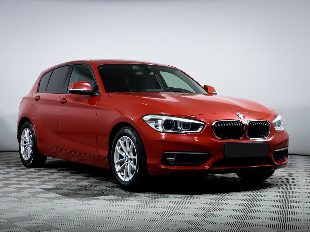 BMW 1 серии 118i II (F20/F21) Рестайлинг 2, 2018 - фото №3