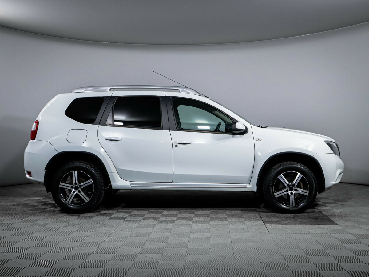 Nissan Terrano III (D10), 2017 - фото №4