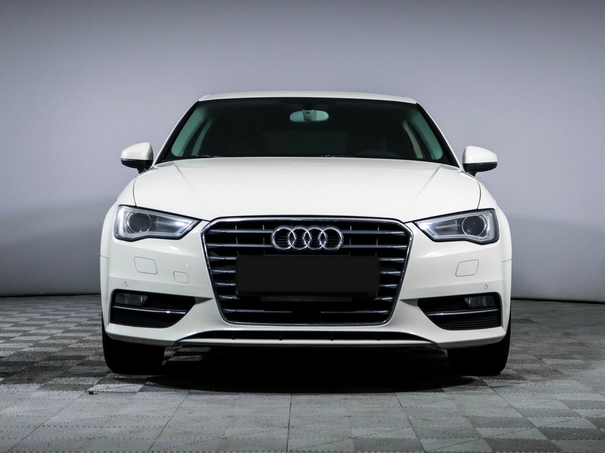 Audi A3 Sportback III (8V), 2013 - фото №2
