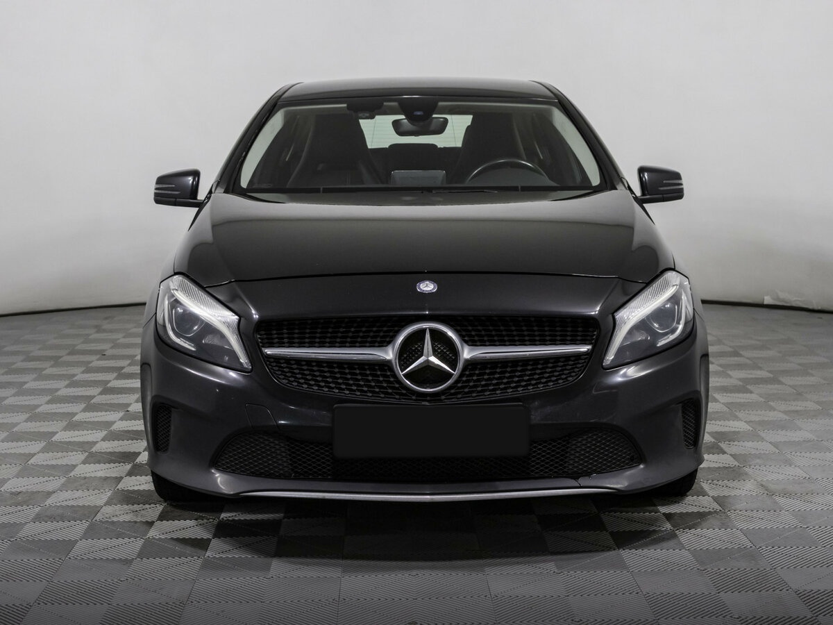 Mercedes-Benz A-Класс 180 III (W176) Рестайлинг, 2016 - фото №2