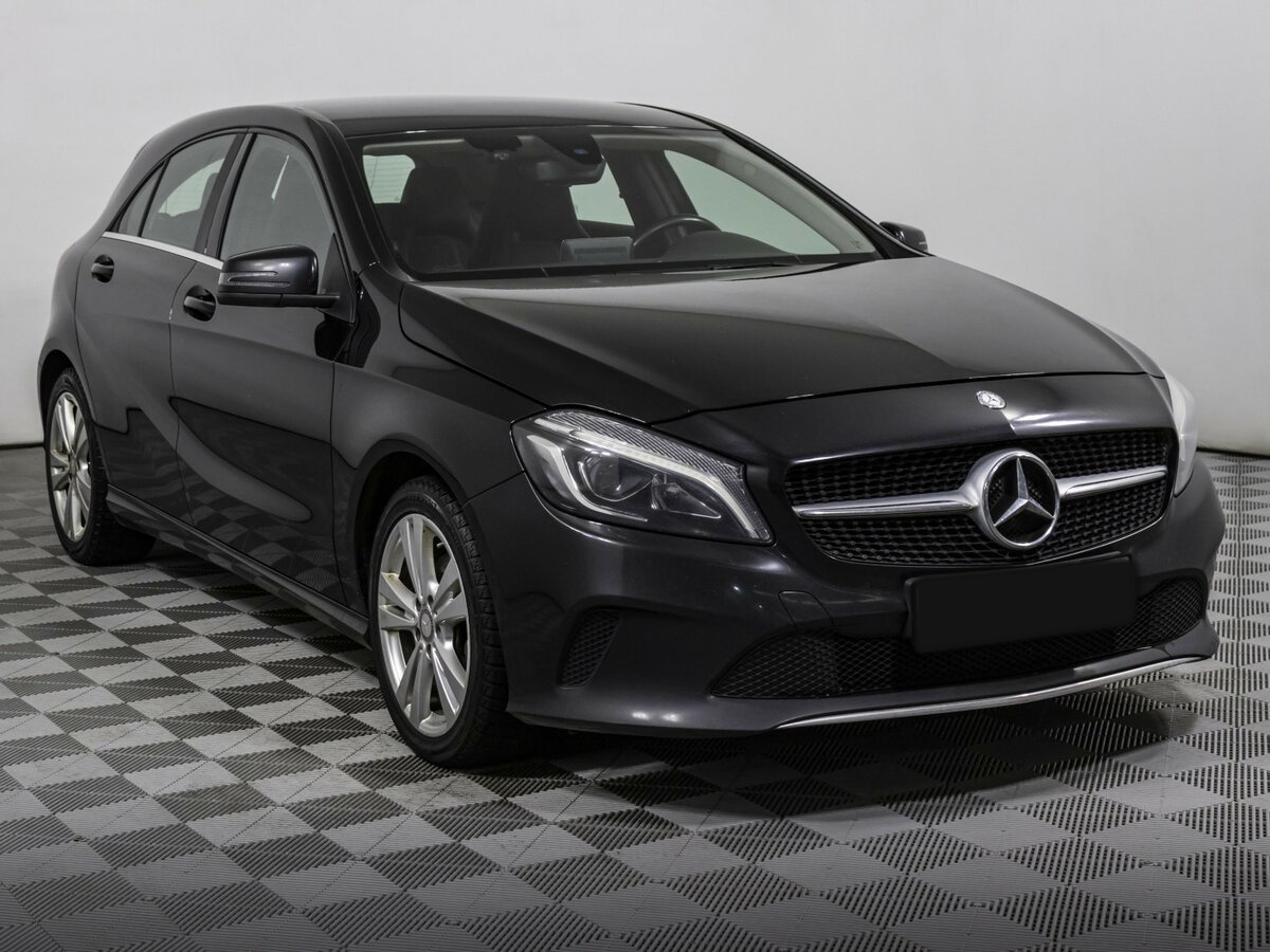 Mercedes-Benz A-Класс 180 III (W176) Рестайлинг, 2016 - фото №3