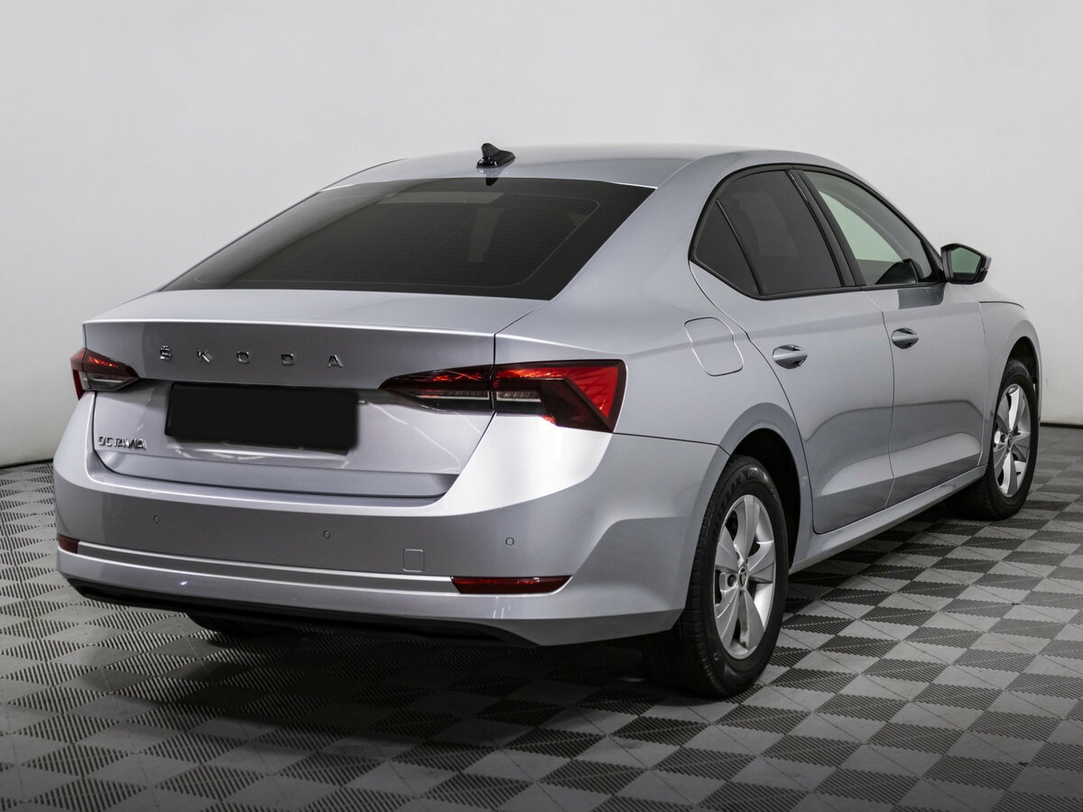 Skoda Octavia IV (A8), 2020 - фото №4
