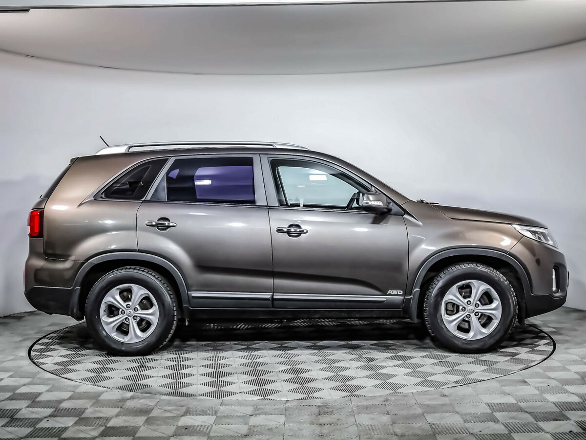 Kia Sorento II Рестайлинг, 2013 - фото №4