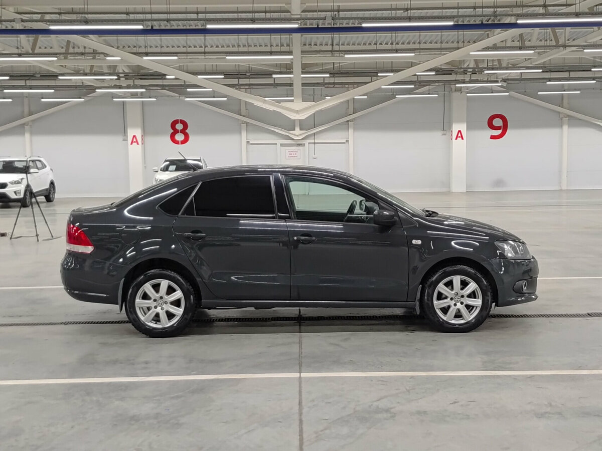 Volkswagen Polo V, 2014 - фото №4