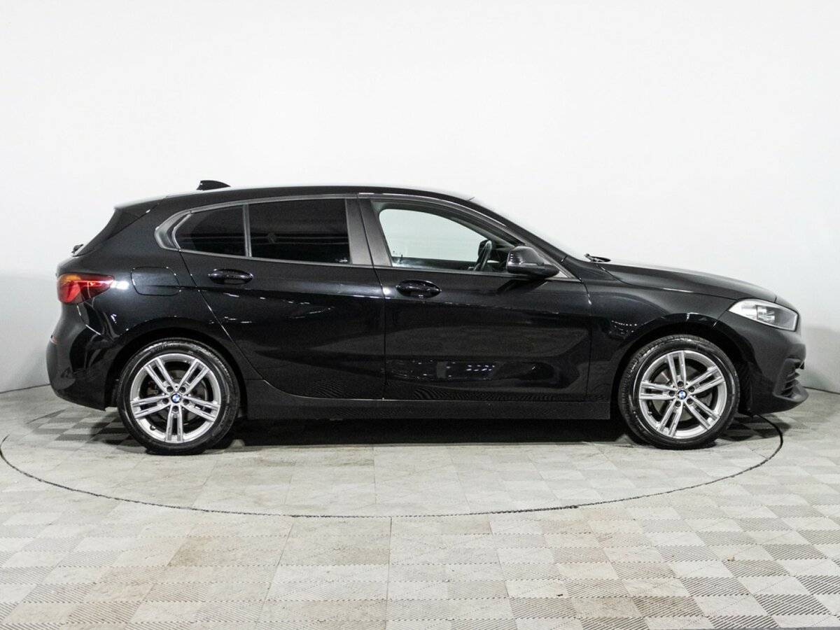 BMW 1 серии 116d III (F40), 2020 - фото №4