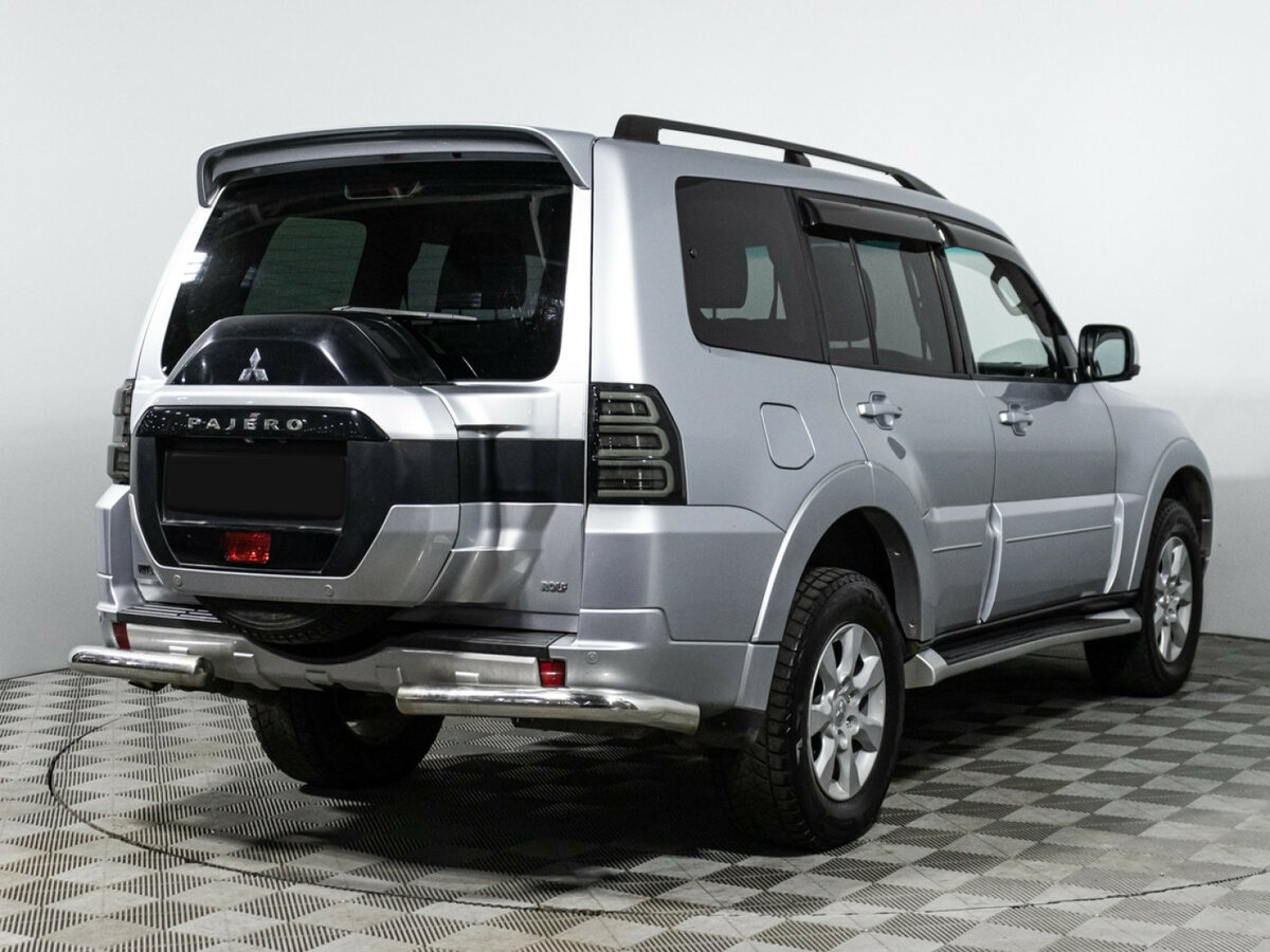 Mitsubishi Pajero IV Рестайлинг 2, 2015 - фото №4