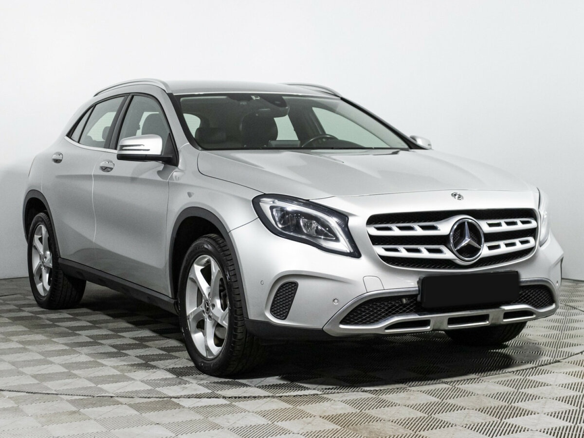 Mercedes-Benz GLA 250 I (X156) Рестайлинг, 2017 - фото №3