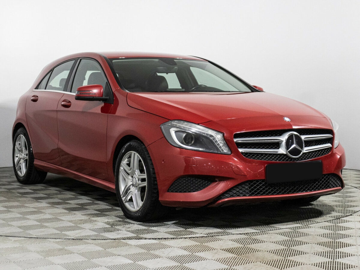 Mercedes-Benz A-Класс 180 III (W176), 2013 - фото №3