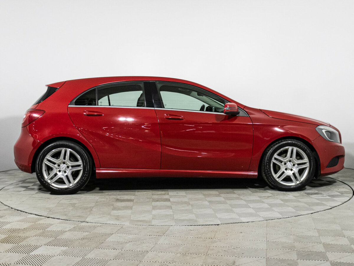 Mercedes-Benz A-Класс 180 III (W176), 2013 - фото №4