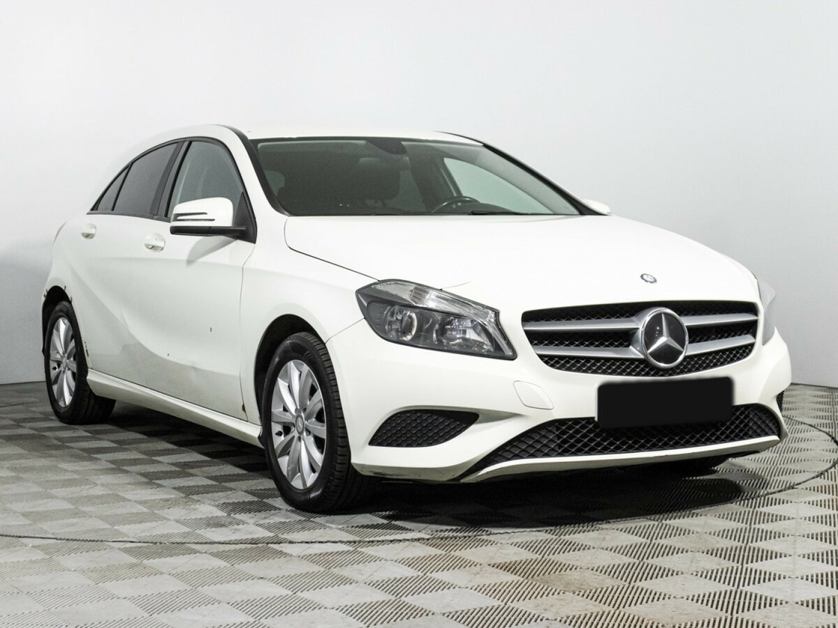 Mercedes-Benz A-Класс 180 III (W176), 2013 - фото №3