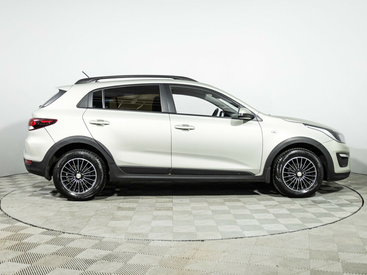 Kia Rio X-Line IV, 2018 - фото №4