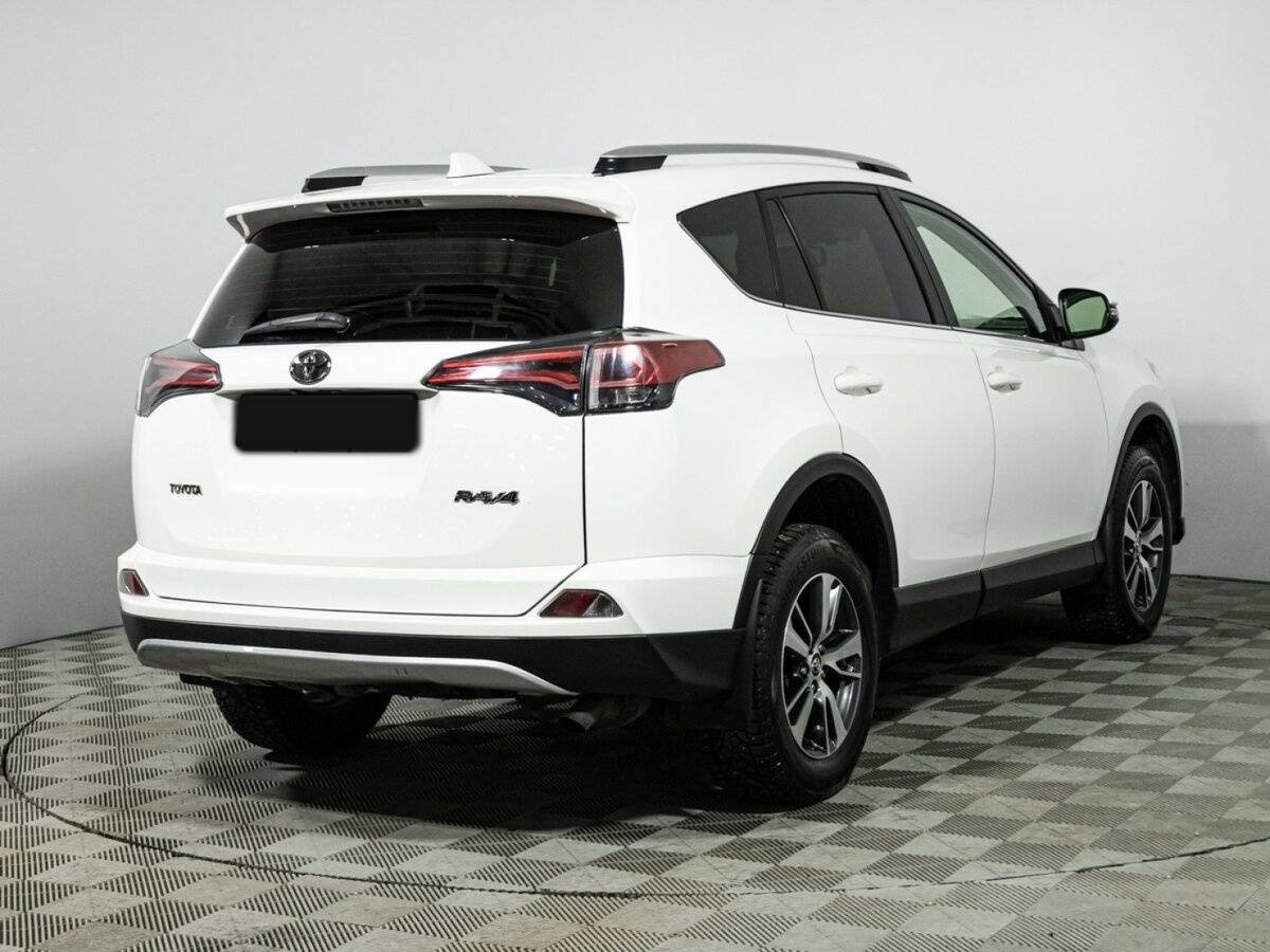 Toyota RAV4 IV (XA40) Рестайлинг, 2016 - фото №4