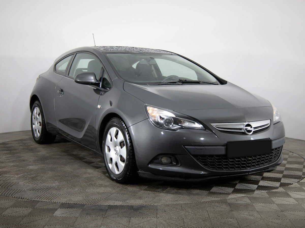 Opel Astra GTC J Рестайлинг, 2012 - фото №3