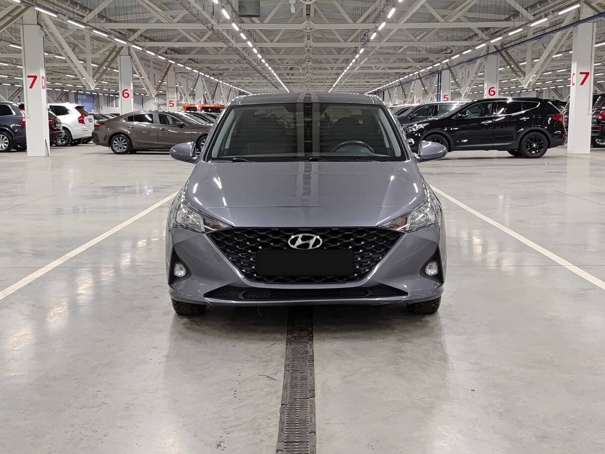 Hyundai Solaris II Рестайлинг, 2021 - фото №2