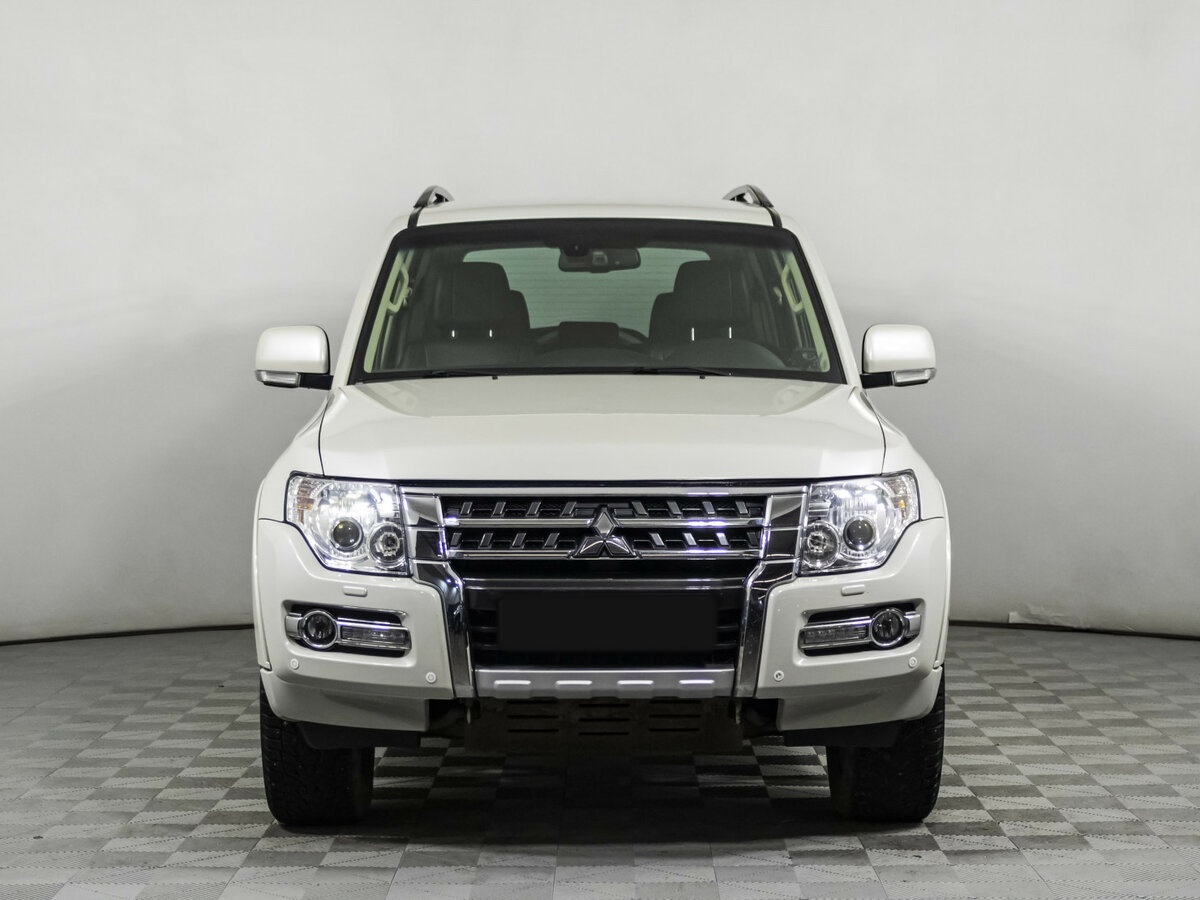 Mitsubishi Pajero IV Рестайлинг 2, 2014 - фото №2