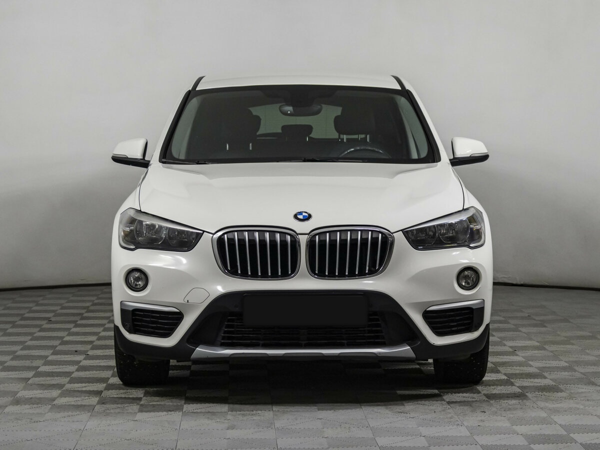 BMW X1 20i xDrive II (F48), 2016 - фото №2