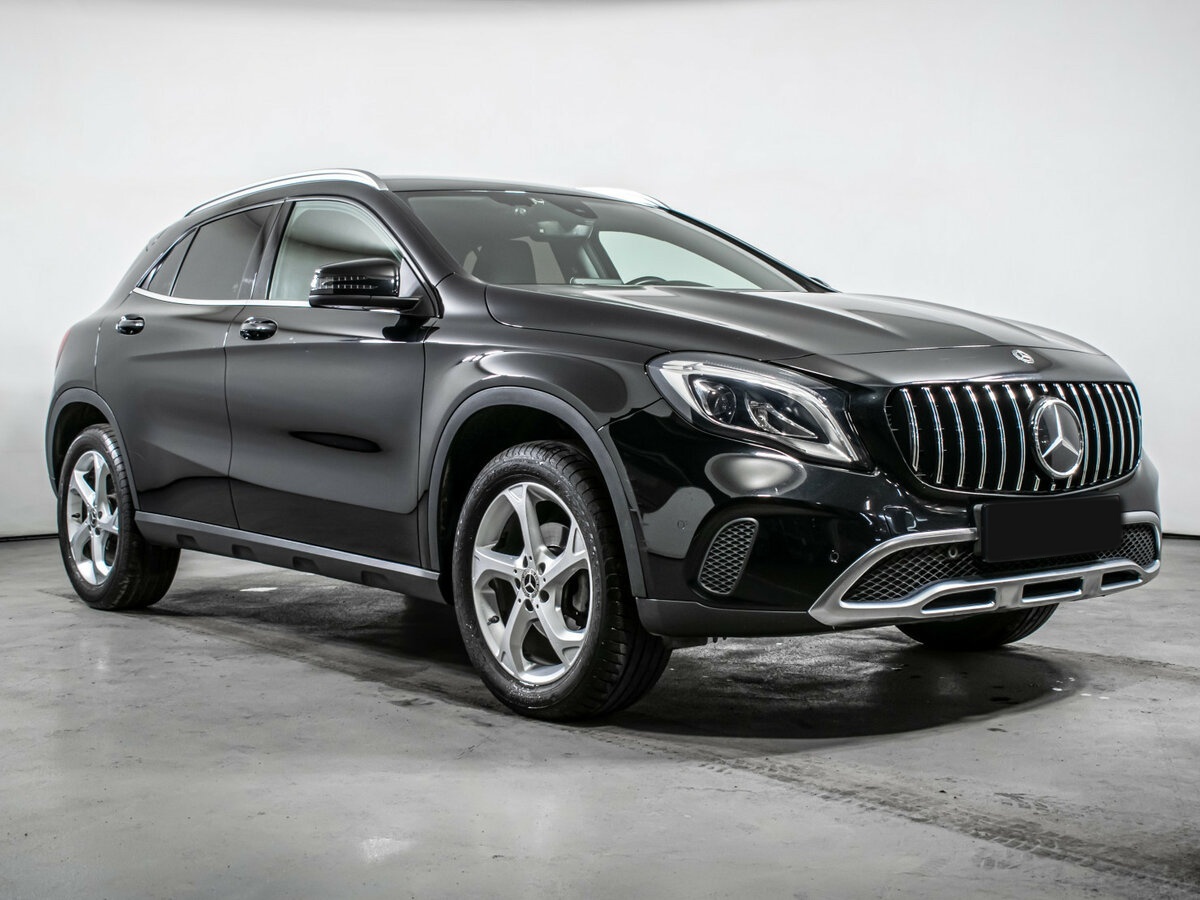 Mercedes-Benz GLA 200 I (X156) Рестайлинг, 2018 - фото №3