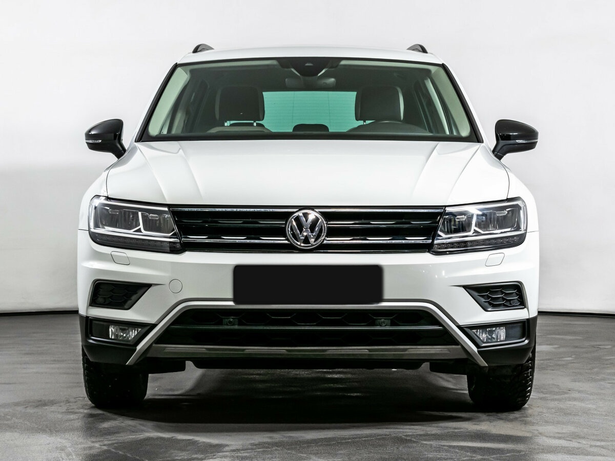 Volkswagen Tiguan II, 2019 - фото №2