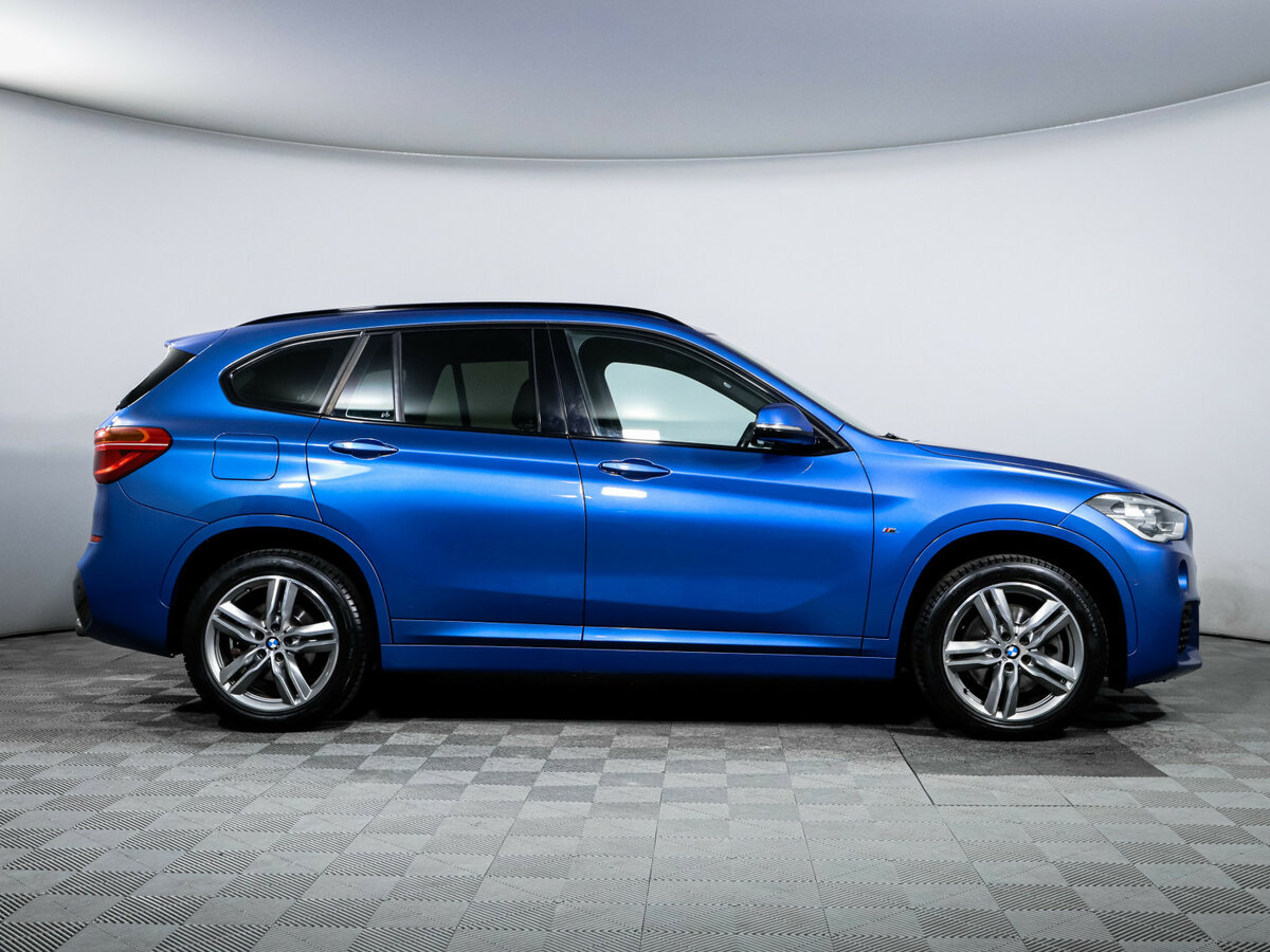 BMW X1 20i xDrive II (F48), 2018 - фото №4