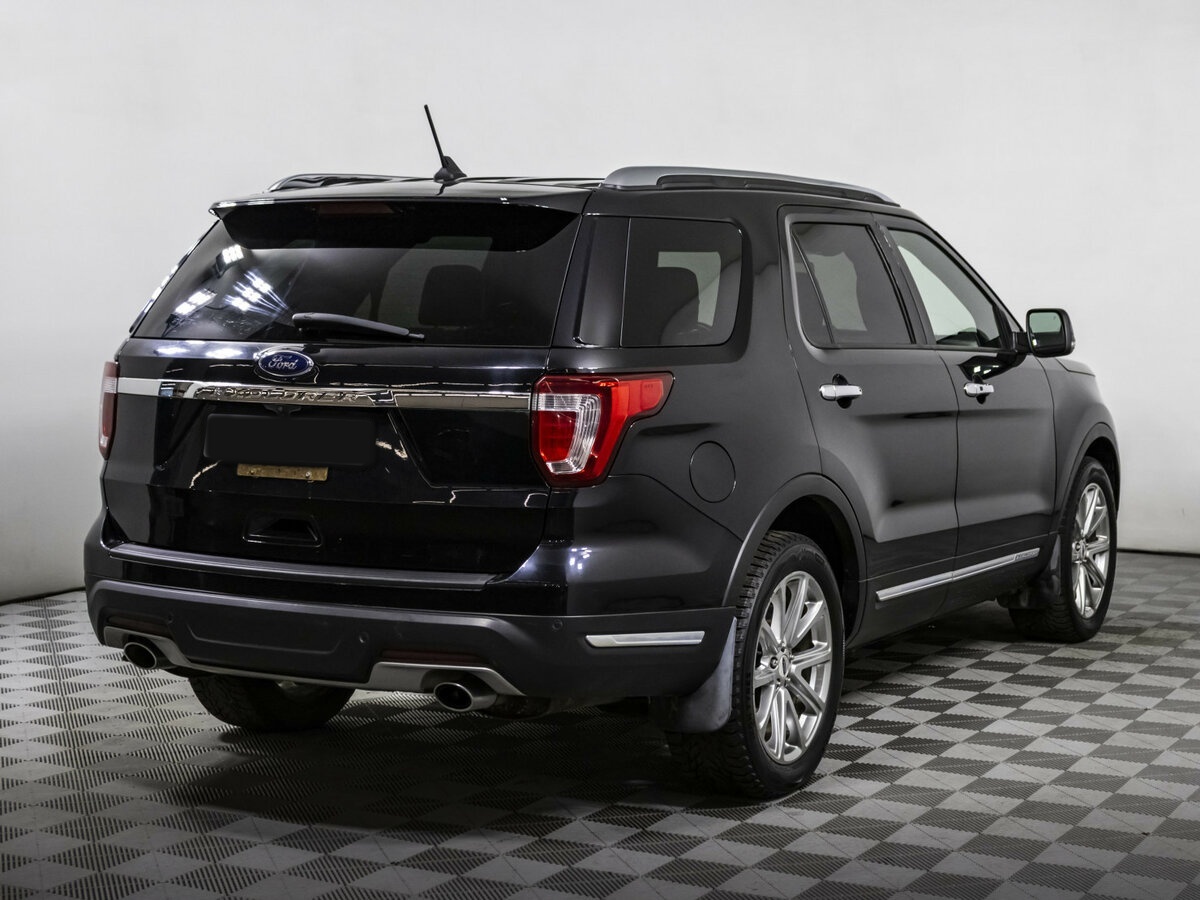 Ford Explorer V Рестайлинг 2, 2018 - фото №4