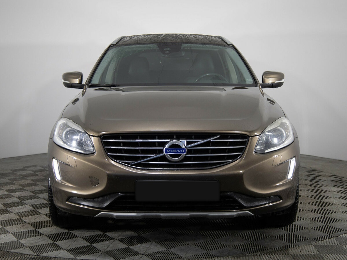 Volvo XC60 I Рестайлинг, 2017 - фото №2