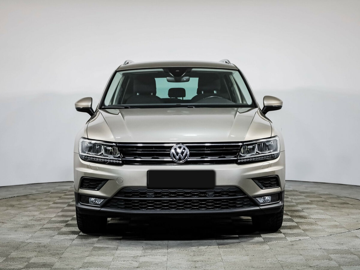 Volkswagen Tiguan II, 2020 - фото №2