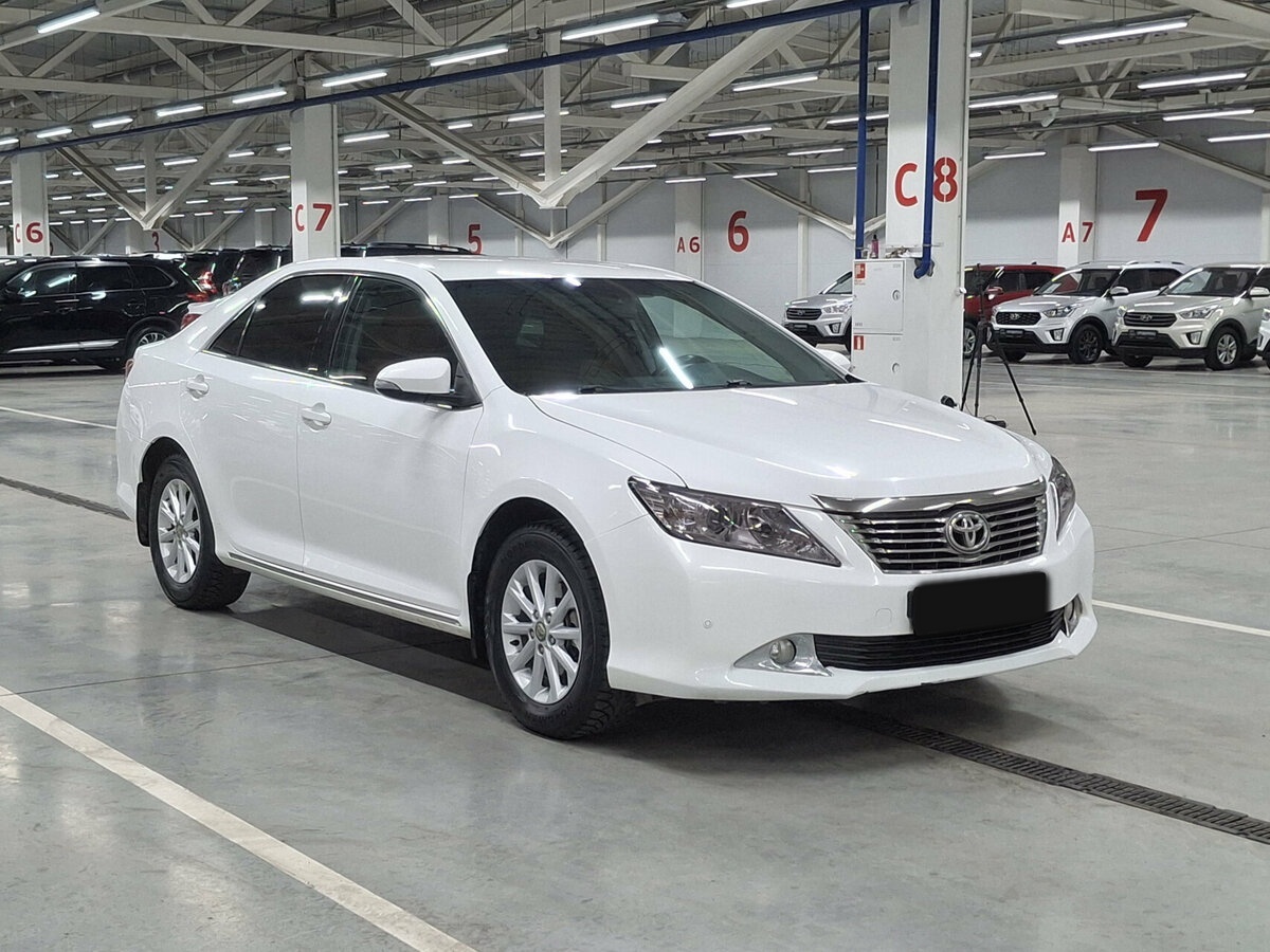 Toyota Camry VII (XV50), 2013 - фото №3
