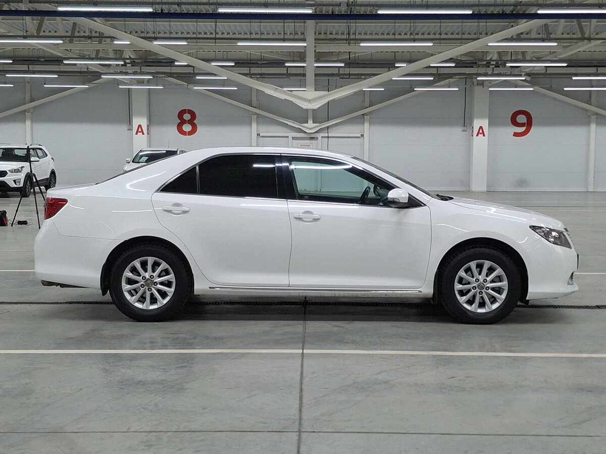Toyota Camry VII (XV50), 2013 - фото №4