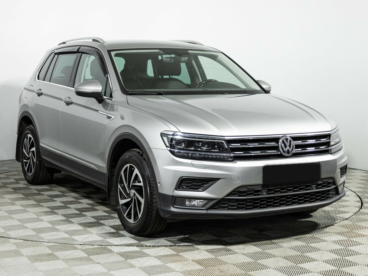 Volkswagen Tiguan II, 2018 - фото №3