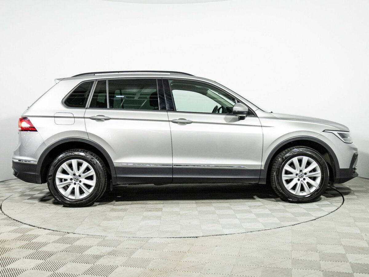 Volkswagen Tiguan II Рестайлинг, 2021 - фото №4