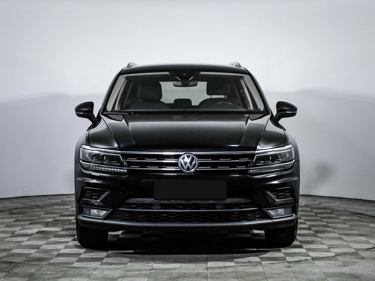 Volkswagen Tiguan II, 2019 - фото №2