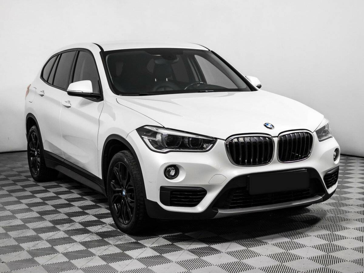 BMW X1 18d xDrive II (F48), 2017 - фото №3