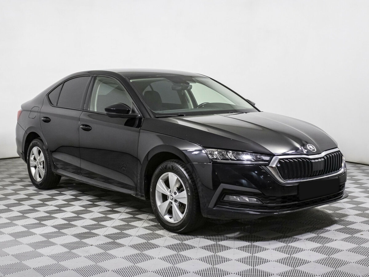 Skoda Octavia IV (A8), 2020 - фото №3