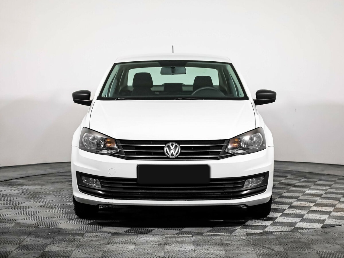 Volkswagen Polo V Рестайлинг, 2018 - фото №2