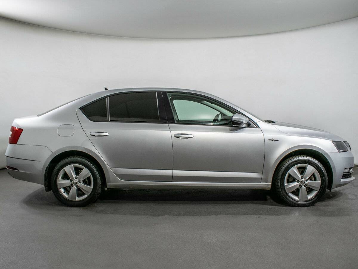 Skoda Octavia III (A7) Рестайлинг, 2018 - фото №4