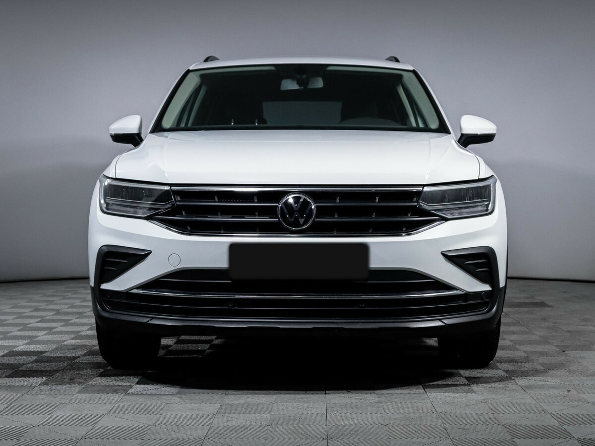 Volkswagen Tiguan II Рестайлинг, 2021 - фото №2