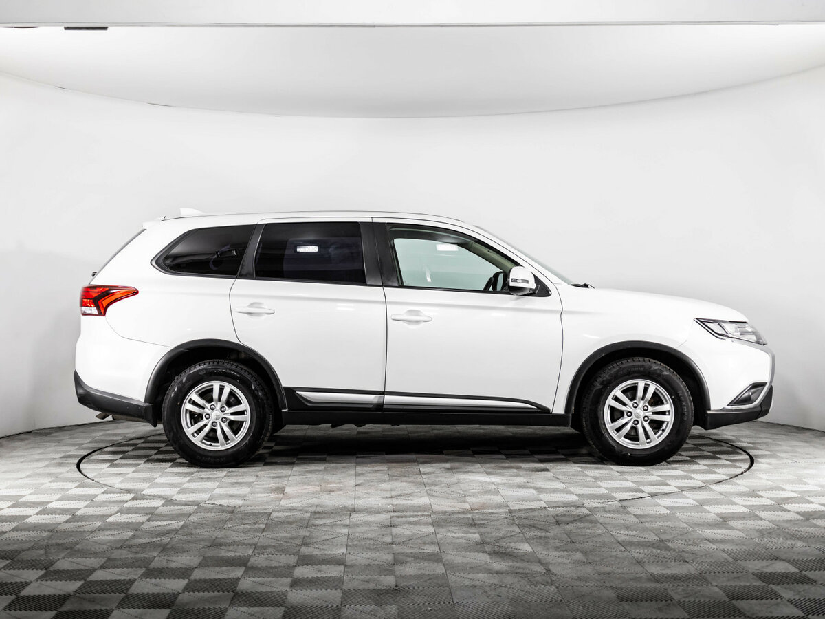 Mitsubishi Outlander III Рестайлинг 3, 2018 - фото №4