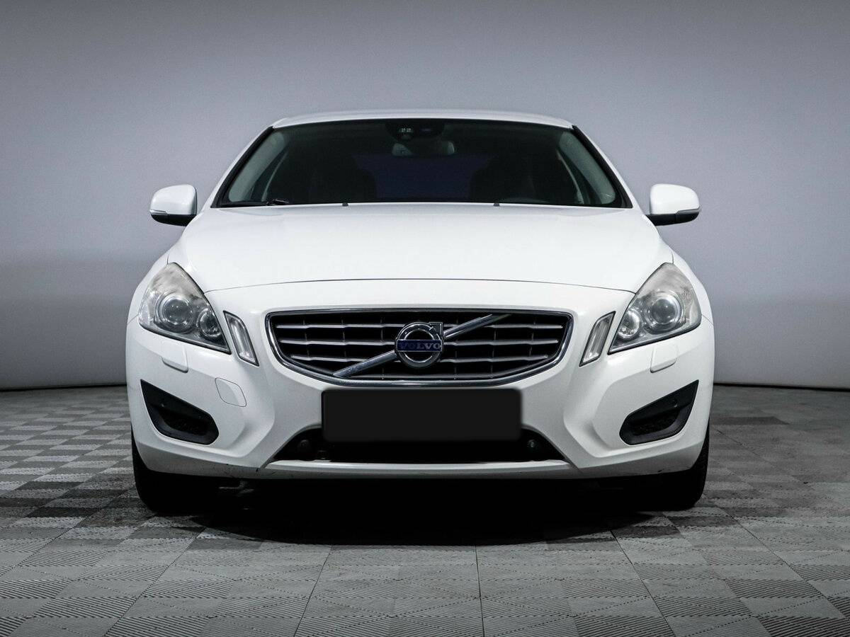 Volvo S60 II, 2012 - фото №2