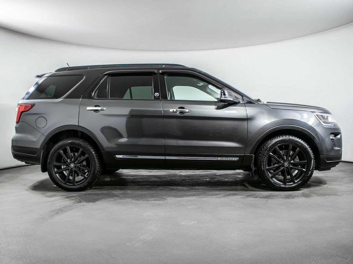 Ford Explorer V Рестайлинг 2, 2018 - фото №4